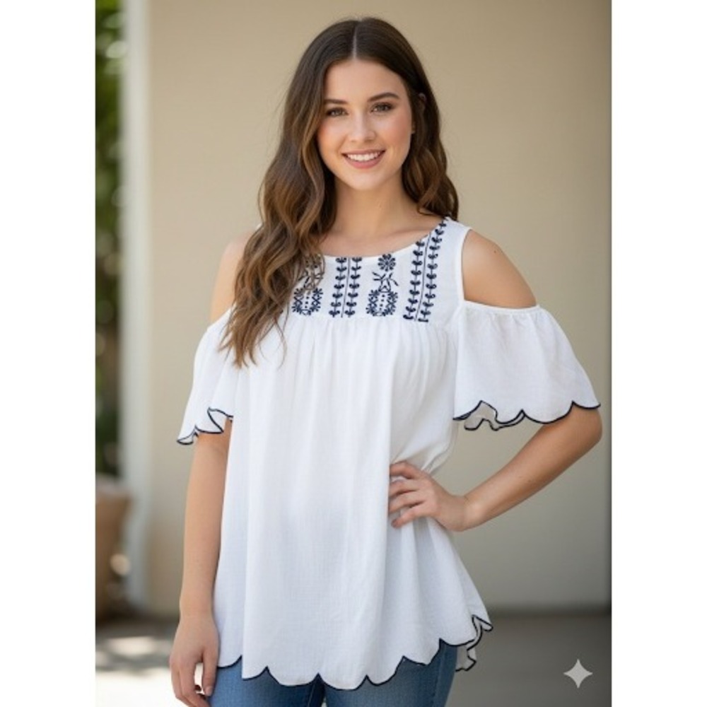Crown Ivy White Embroidered Cold‎ Shoulder Top Blue Trim Scalloped Hem Size M